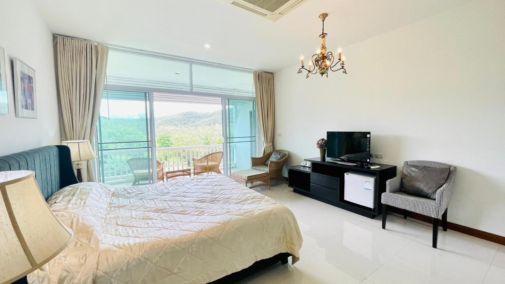 Baan Ing Khao Hotel Pakchong Ngoại thất bức ảnh